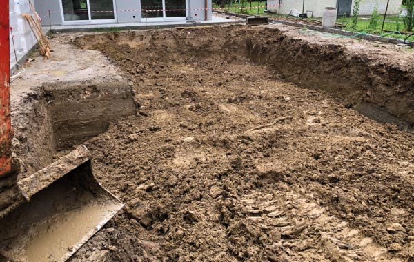 Costruire piscina interrata: lo scavo